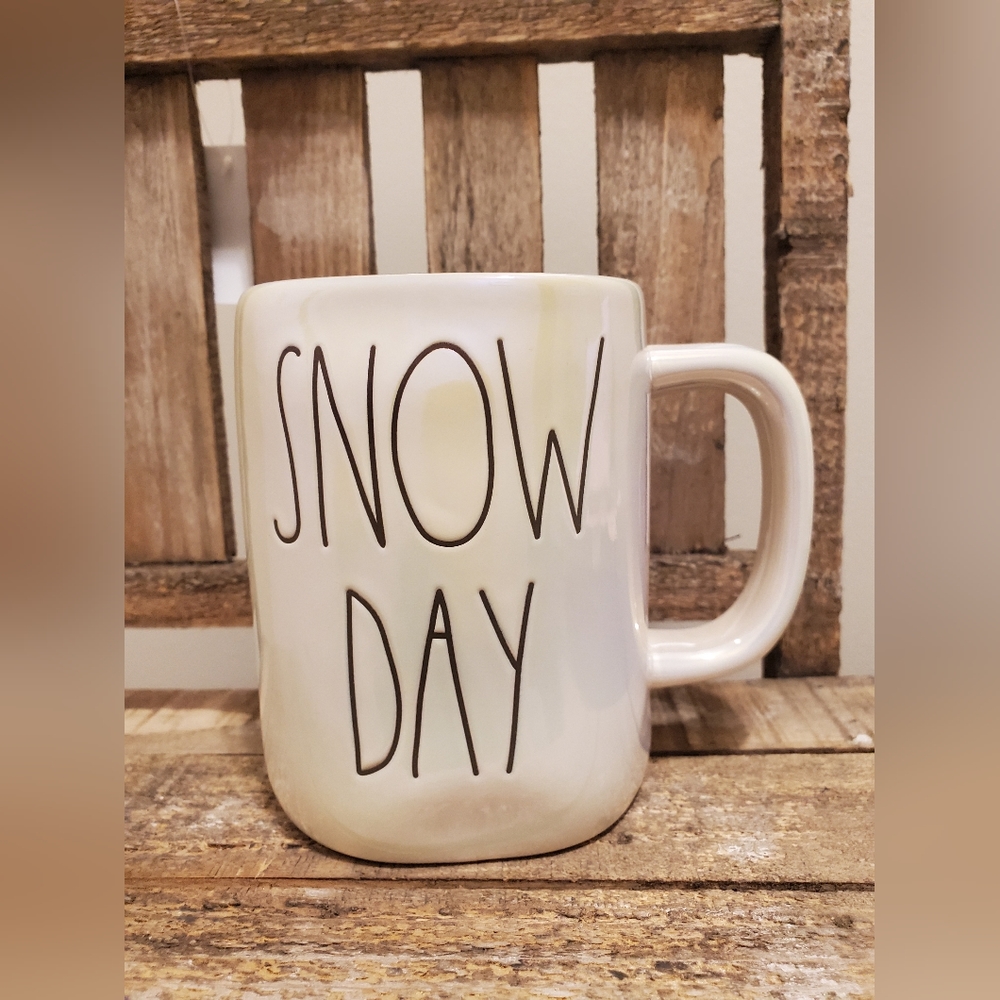 Rae dunn iridescent snow day Christmas mug